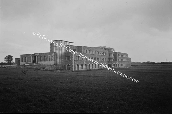 NEW HOSPITAL ARCHITECT M. SCOTT   GENERAL VIEW IN RAIN FROM SOUTH WEST